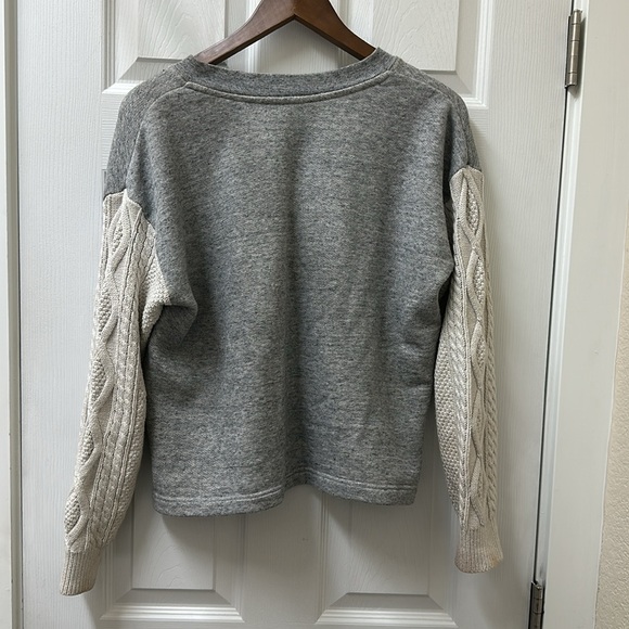 Cabi Fusion V-Neck Cropped Sweatshirt with Cable Knit Sleeves - Picture 3 of 10